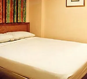 81 - Cherry Hotel Singapore