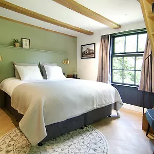 Authentic - De Vergulden Eenhoorn Hotel Amsterdam